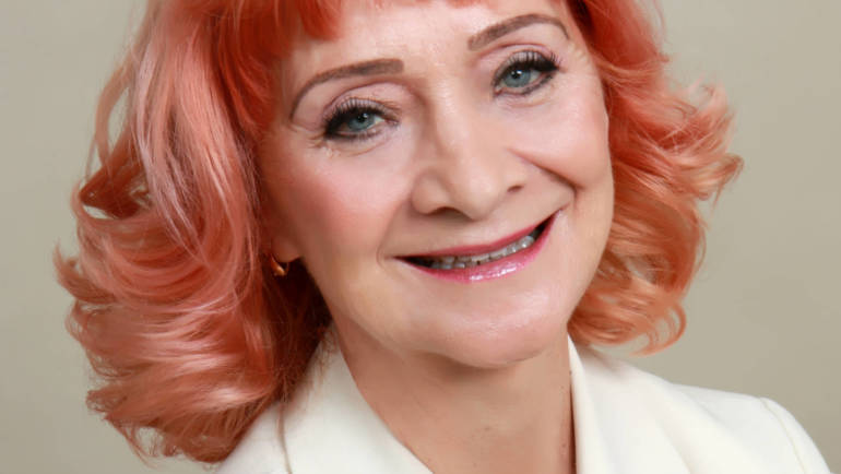 Mgr. Papp Katalin, DiS.art.